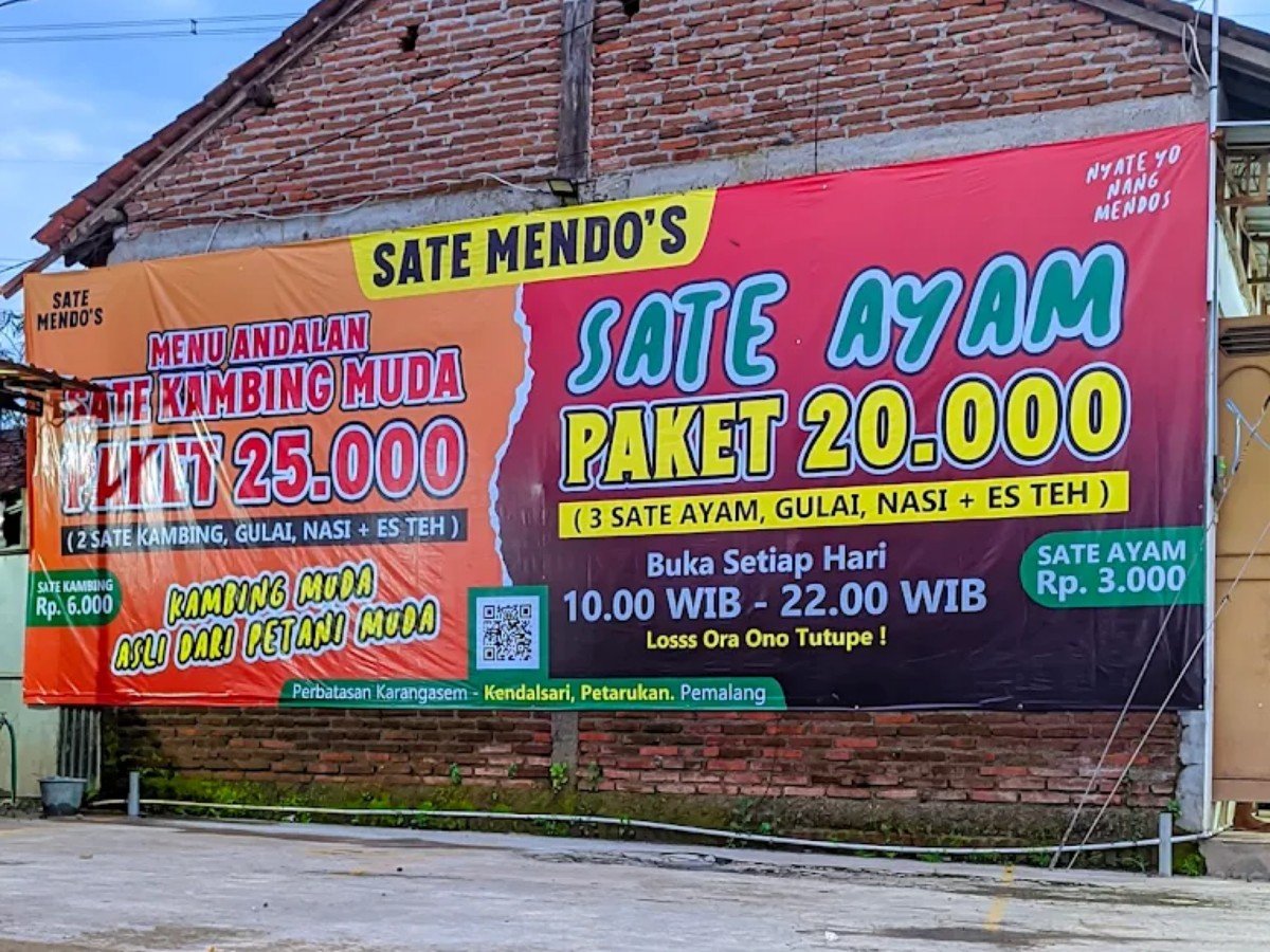 Sate Mendo Komendane di Desa Karangasem, Kecamatan Petarukan, Pemalang