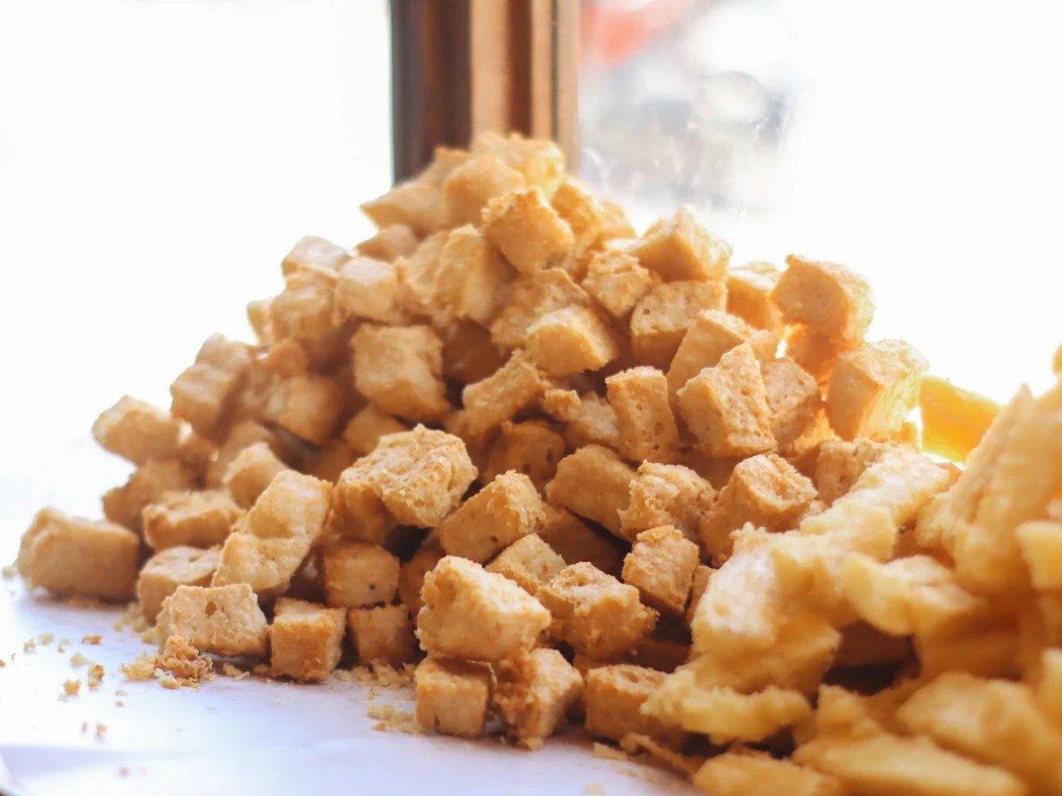 Sang Tahu Crispy Randudongkal di Desa Randudongkal, Kecamatan Randudongkal, Pemalang