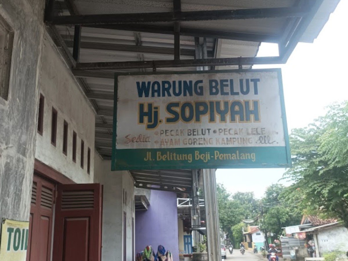 Warung Pecak Belut Bu Sopiyah di Desa Beji, Kecamatan Taman, Pemalang