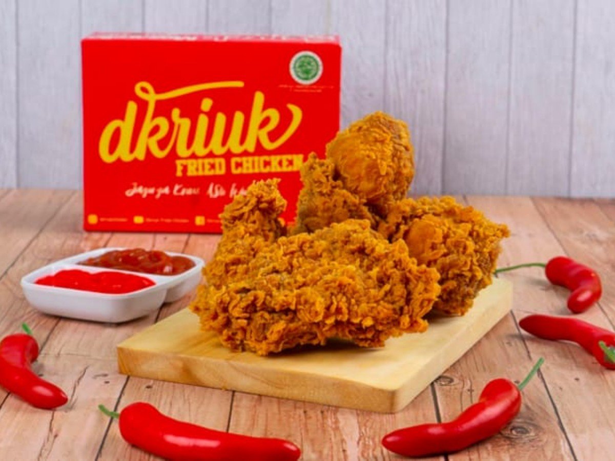 D'kriuk Fried Chicken Wanarejan di Desa Wanarejan Selatan, Kecamatan Taman, Pemalang